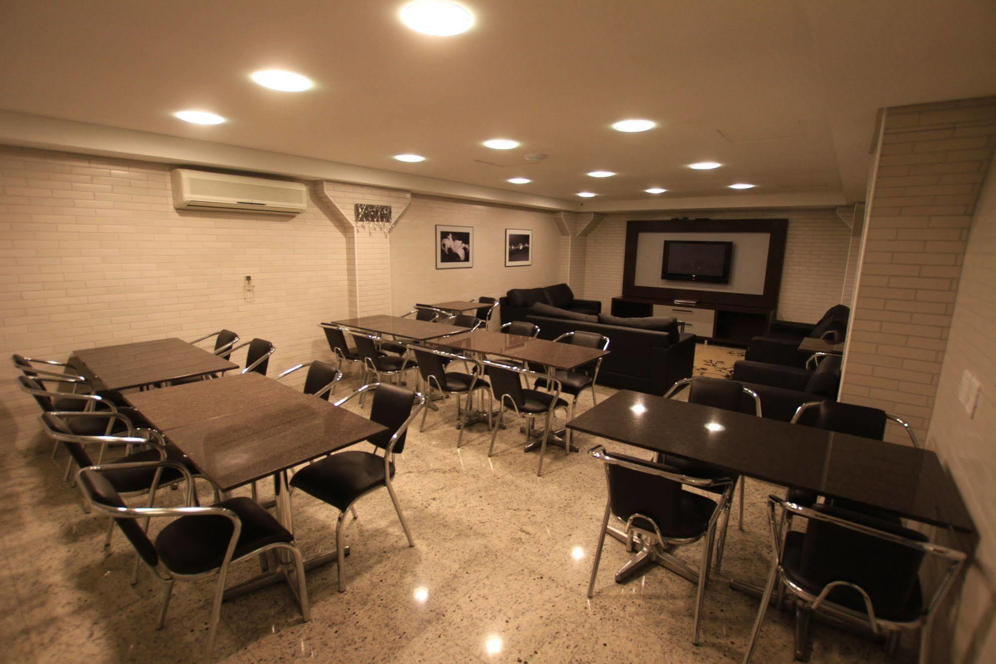 Hotel Confiance Batel Curitiba Exterior foto